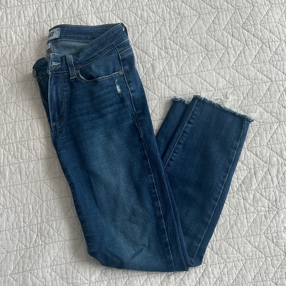 Paige Women’s Distressed Cropped Jeans size 25